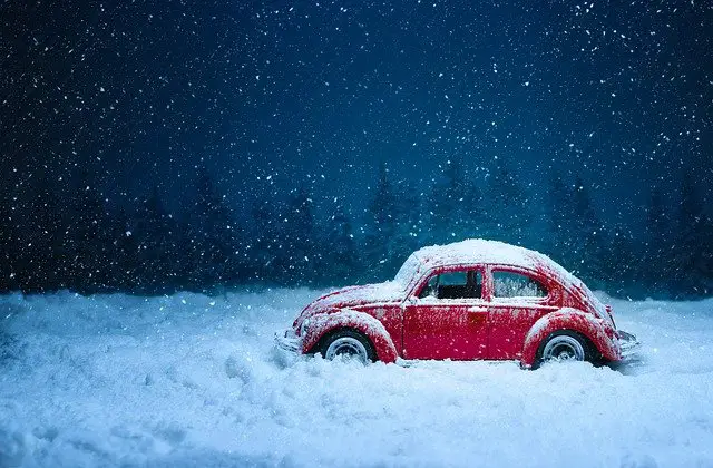 proč mi auto nenastartuje, když je zima?